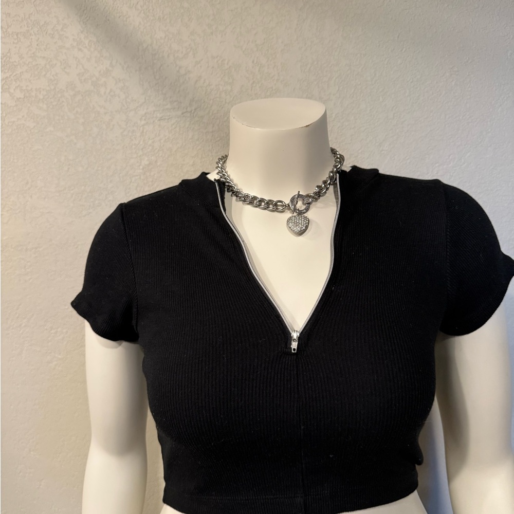 Black Zip-Up Crop Top